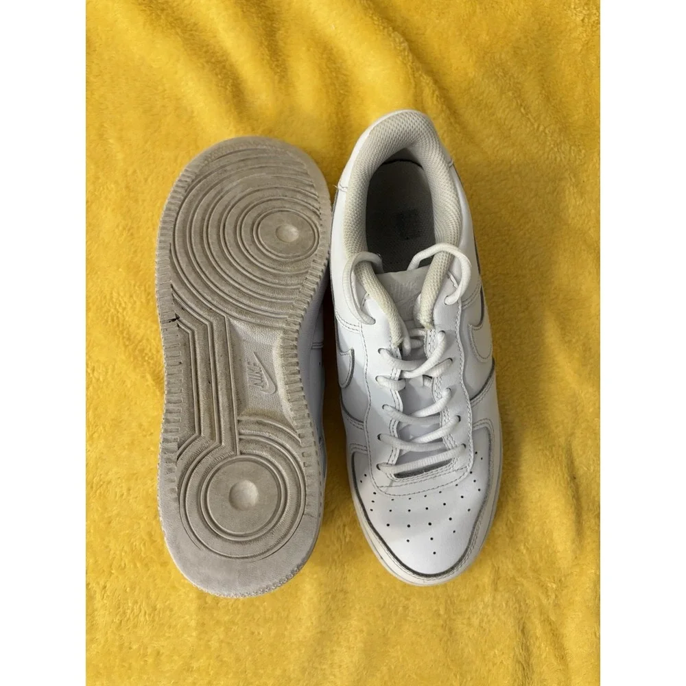 Nike Air Force 1 Shoes Low Big Kids GS Triple White Sneakers DH2920 111 Size 7Y